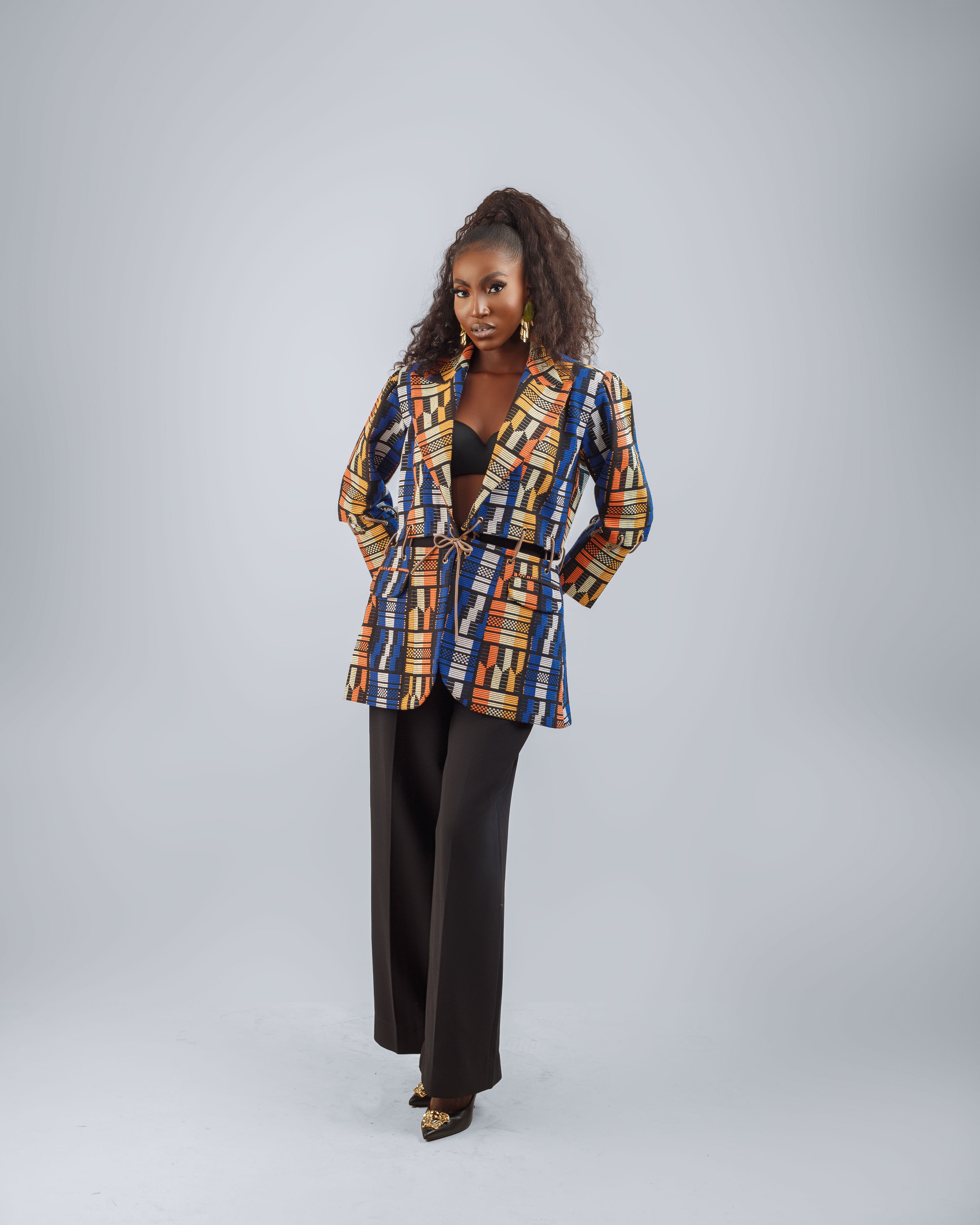 RAYA BLAZER JACKET
